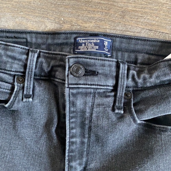 Black jeans - Picture 2 of 3